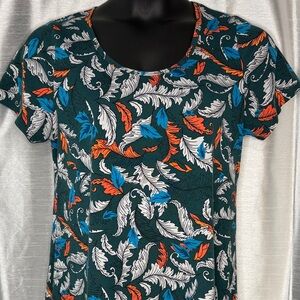LuLaRoe Leaf Print Top Short Sleeve Round Neckline Packable Loose Fit Women’s L